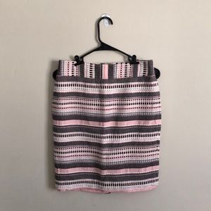 Lightly worn, LOFT size 2, pink, black and white pencil skirt